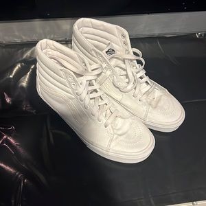 White high top can size 8.5 mens
